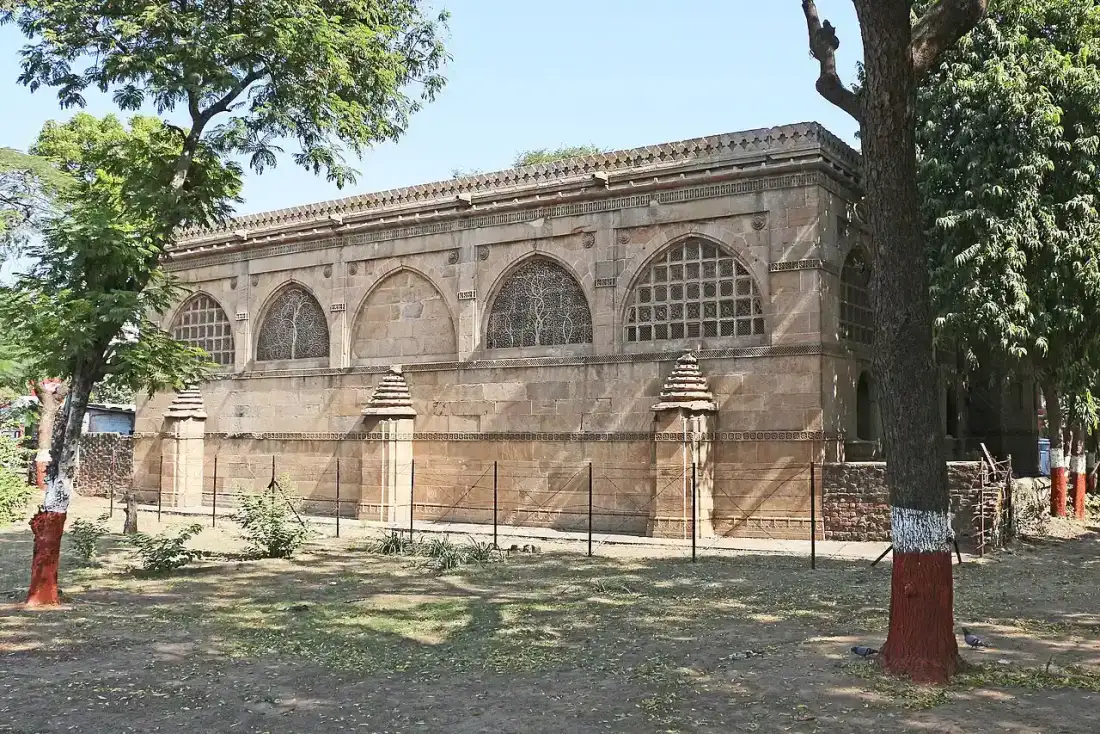 The carved stone jali of the Sidi Saiyyed Mosque — Ahmedabad, Gujarat