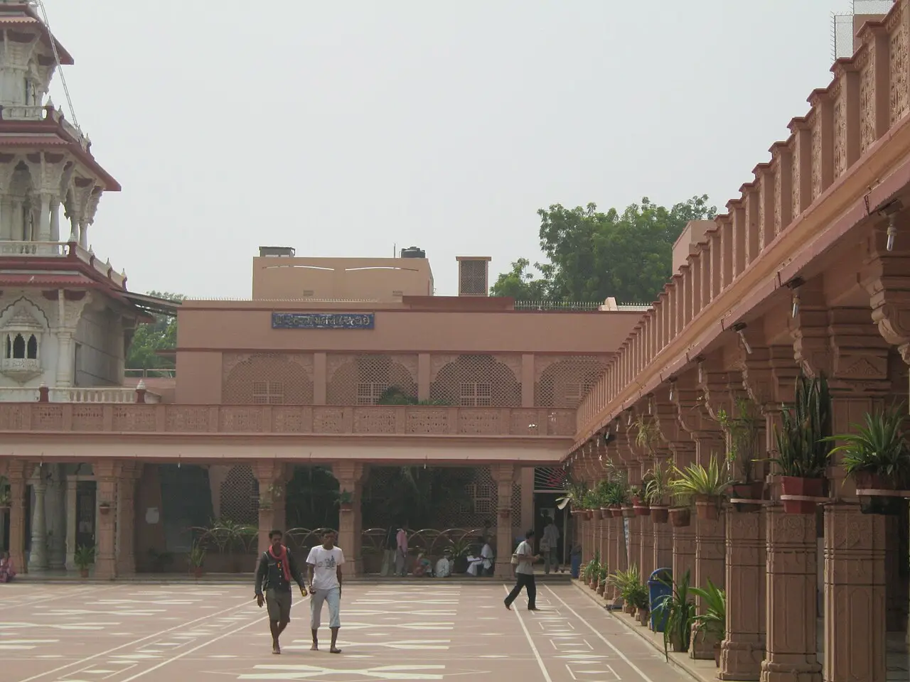 Santram Mandir — Nadiad, Gujarat
